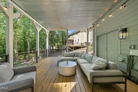 401 Vatersay Drive Apex NC 27502