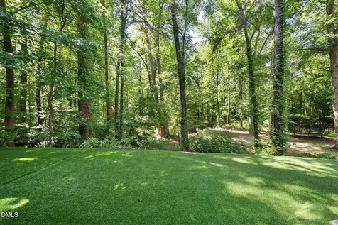 401 Vatersay Drive Apex NC 27502