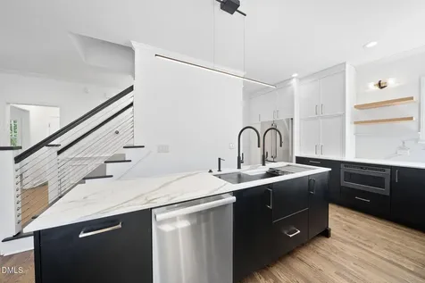 401 Vatersay Drive Apex NC 27502