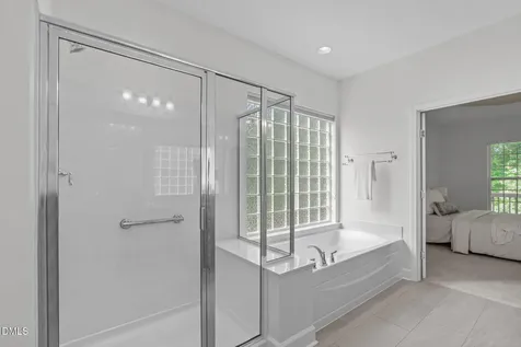 1424 Marsalis Way Cary NC 27519