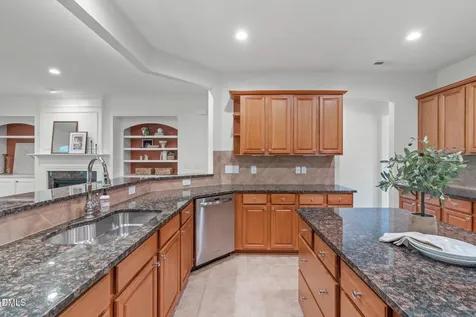 1424 Marsalis Way Cary NC 27519