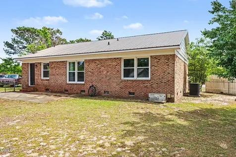3228 Old Oak Lane Hope Mills NC 28348