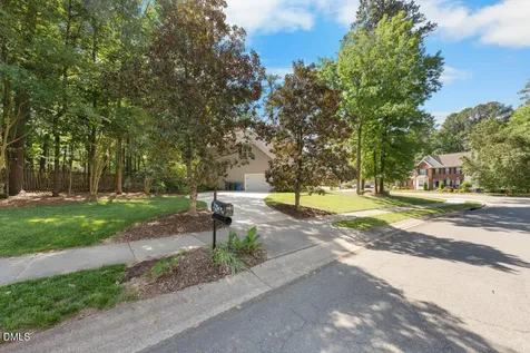 102 Arthur Lane Durham NC 27705