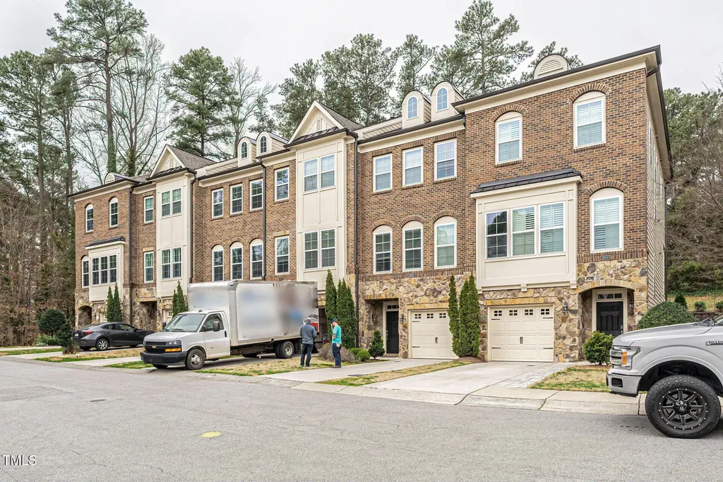 3606 Winifred Way Raleigh NC 27609