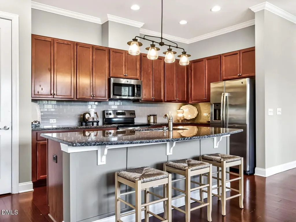 63 Middleton Place Chapel Hill NC 27516