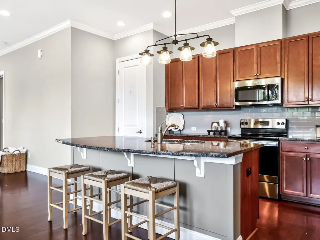 63 Middleton Place Chapel Hill NC 27516