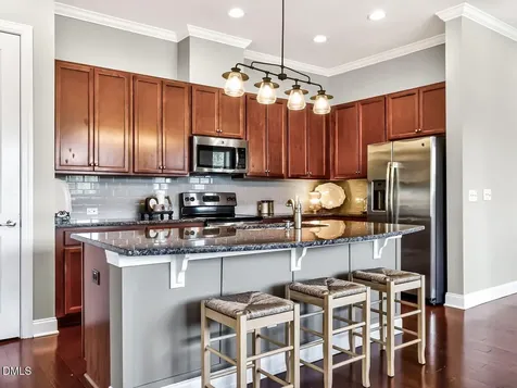 63 Middleton Place Chapel Hill NC 27516