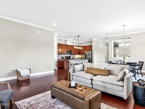 63 Middleton Place Chapel Hill NC 27516