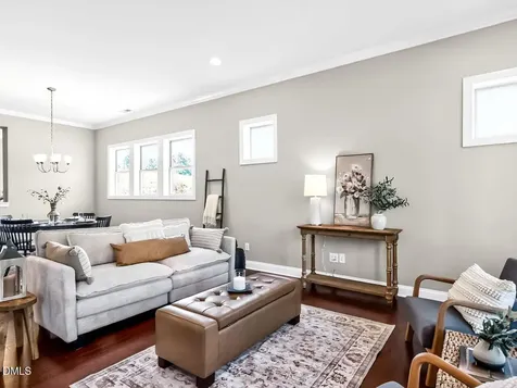 63 Middleton Place Chapel Hill NC 27516