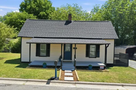 607 Seymour Street Graham NC 27253
