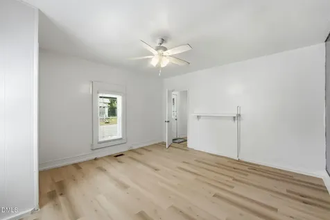 607 Seymour Street Graham NC 27253