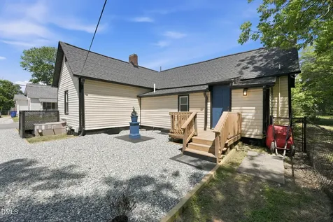 607 Seymour Street Graham NC 27253