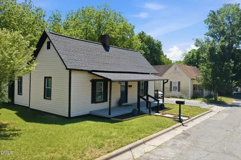 607 Seymour Street Graham NC 27253