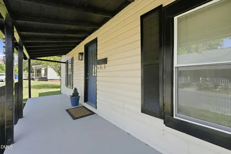 607 Seymour Street Graham NC 27253
