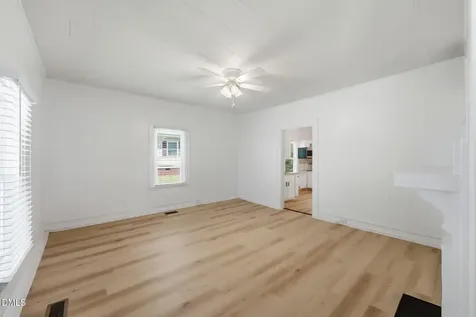 607 Seymour Street Graham NC 27253