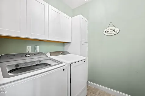 45 Oak Leaf Trail Youngsville NC 27596