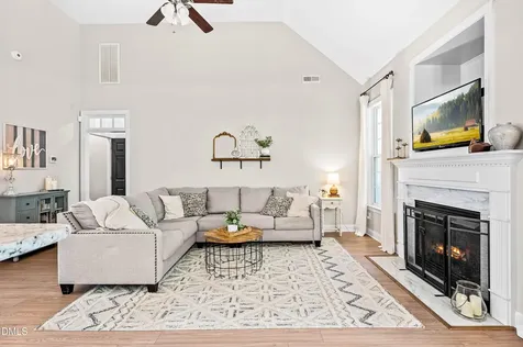 45 Oak Leaf Trail Youngsville NC 27596