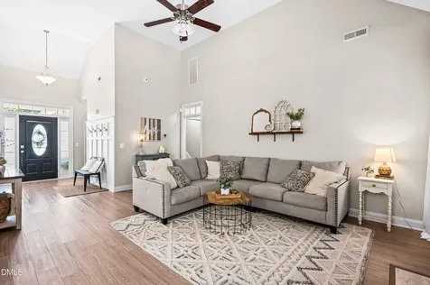 45 Oak Leaf Trail Youngsville NC 27596