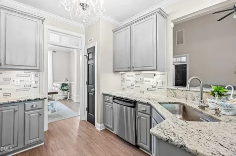 45 Oak Leaf Trail Youngsville NC 27596