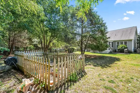45 Oak Leaf Trail Youngsville NC 27596
