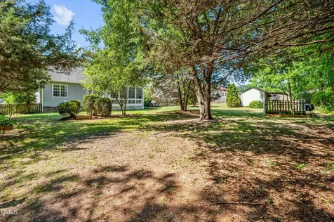 45 Oak Leaf Trail Youngsville NC 27596