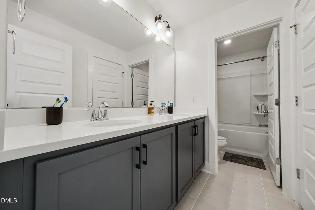 138 Weavers Grove Drive Chapel Hill NC 27514