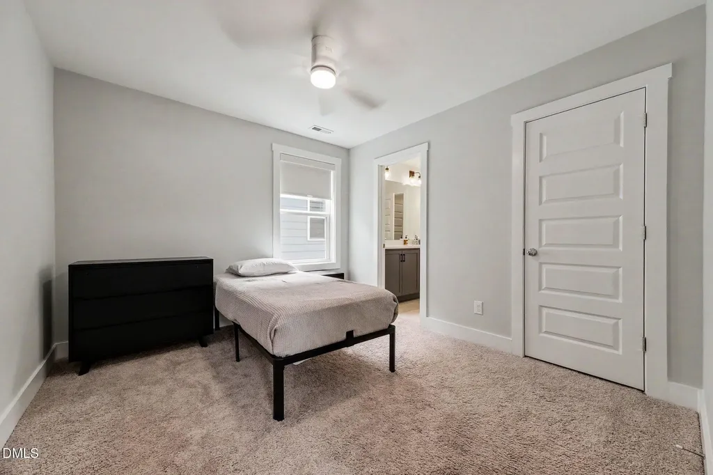 138 Weavers Grove Drive Chapel Hill NC 27514