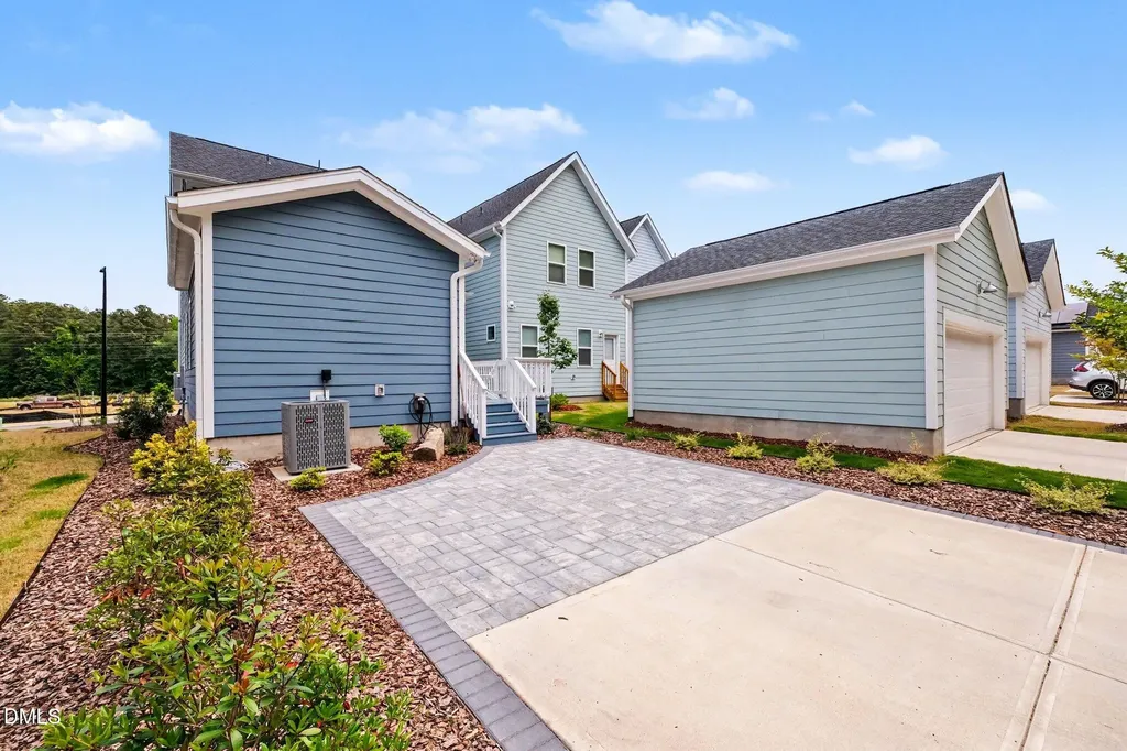 138 Weavers Grove Drive Chapel Hill NC 27514