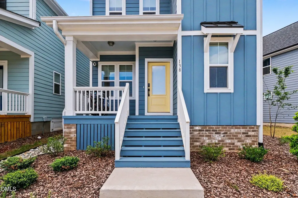 138 Weavers Grove Drive Chapel Hill NC 27514