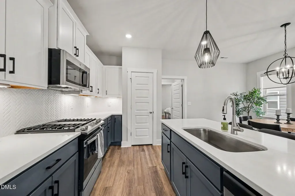 138 Weavers Grove Drive Chapel Hill NC 27514