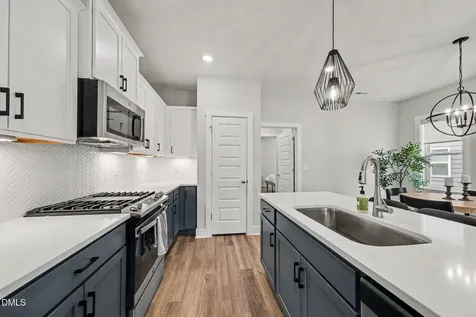 138 Weavers Grove Drive Chapel Hill NC 27514