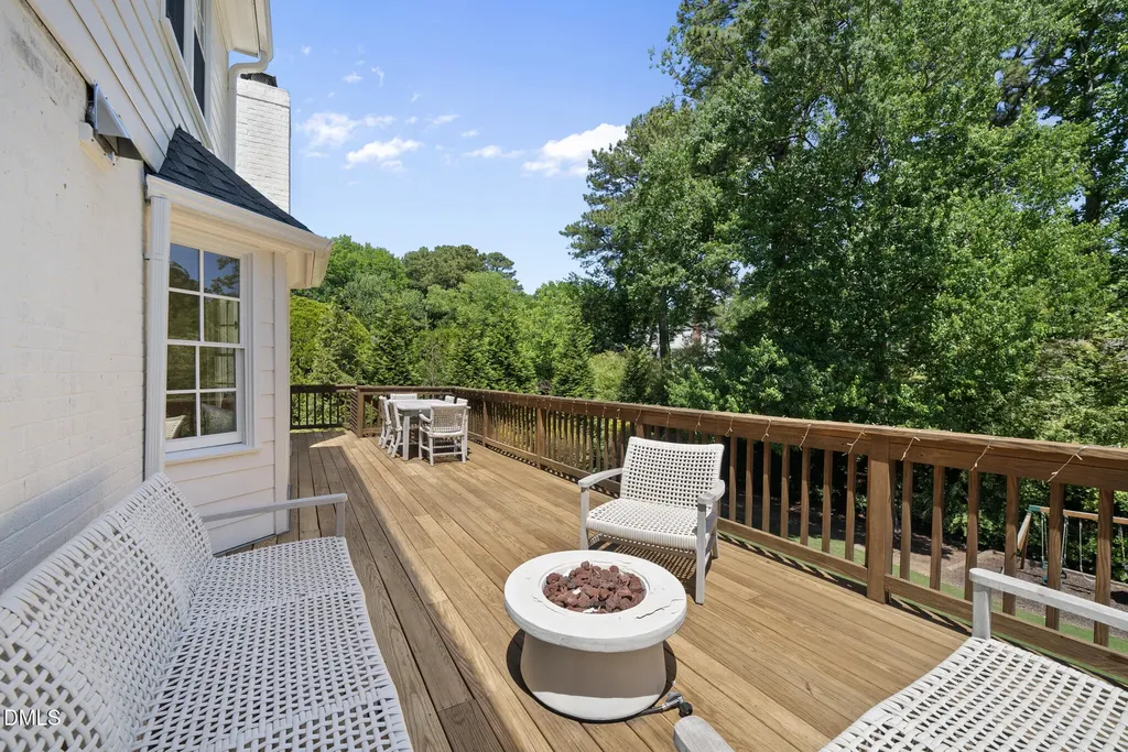 5400 Sweetbriar Drive Raleigh NC 27609