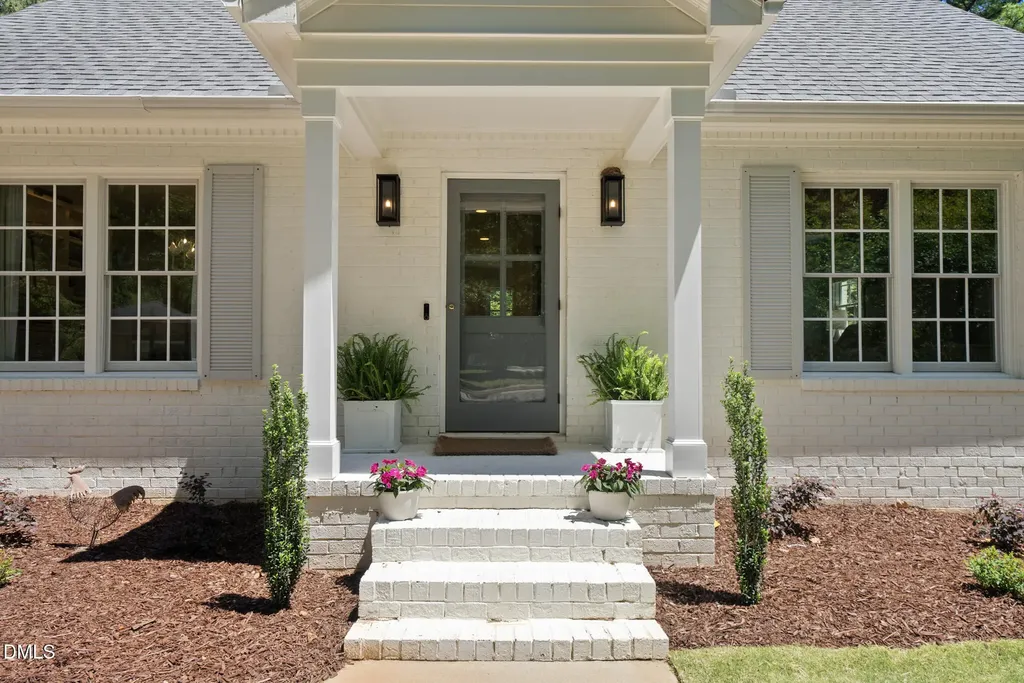 5400 Sweetbriar Drive Raleigh NC 27609