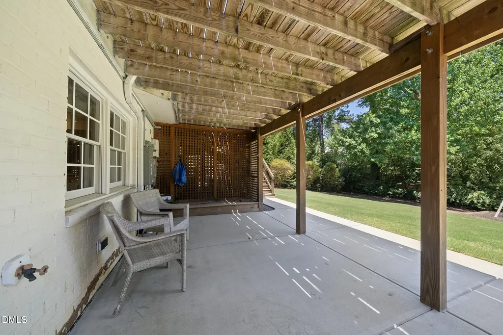 5400 Sweetbriar Drive Raleigh NC 27609