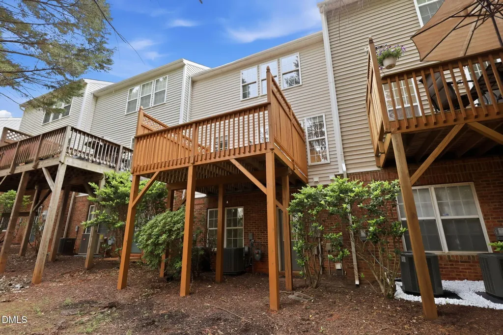 7227 Corvette Court Raleigh NC 27613