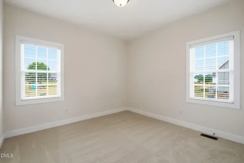 165 W Beulah Road Nashville NC 27856