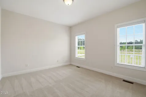 165 W Beulah Road Nashville NC 27856