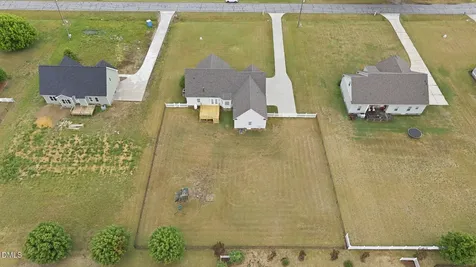 165 W Beulah Road Nashville NC 27856