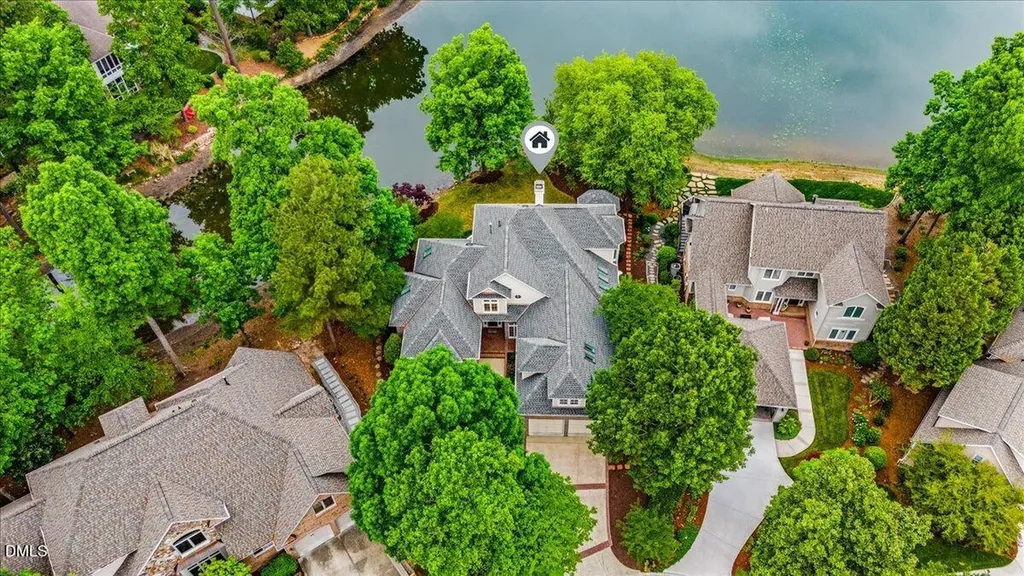 81002 Alexander Chapel Hill NC 27517