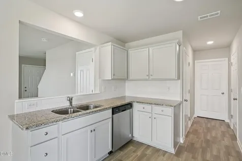 1008 Hooks Road Fremont NC 27830