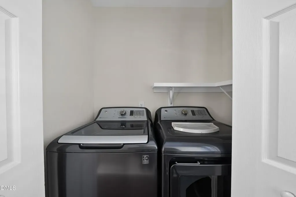 8324 Bellingham Circle Raleigh NC 27615