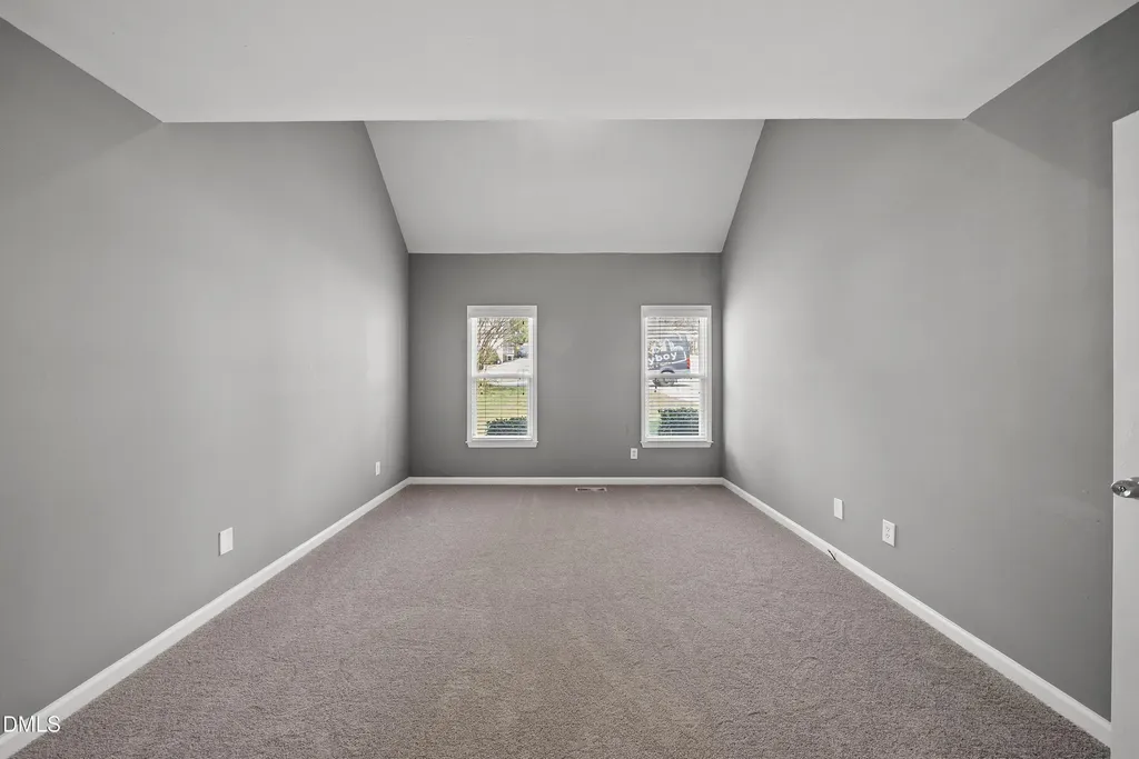 8324 Bellingham Circle Raleigh NC 27615