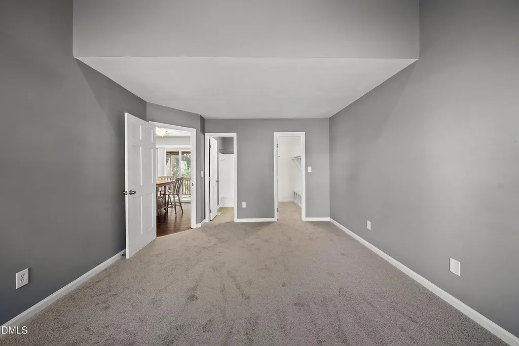 8324 Bellingham Circle Raleigh NC 27615