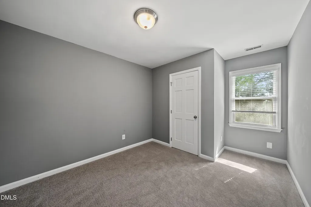 8324 Bellingham Circle Raleigh NC 27615