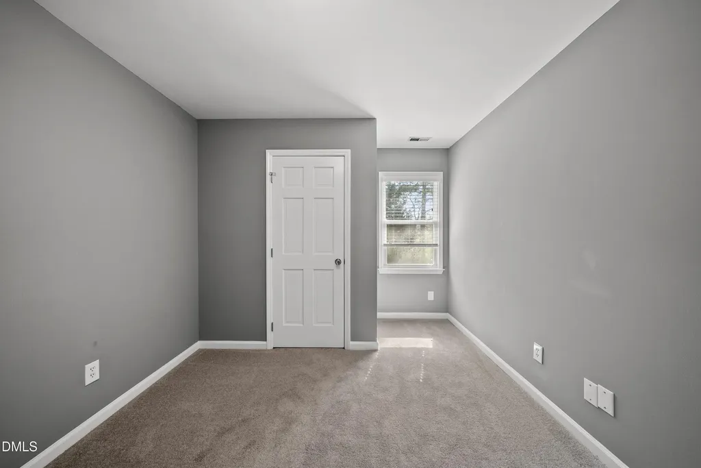 8324 Bellingham Circle Raleigh NC 27615