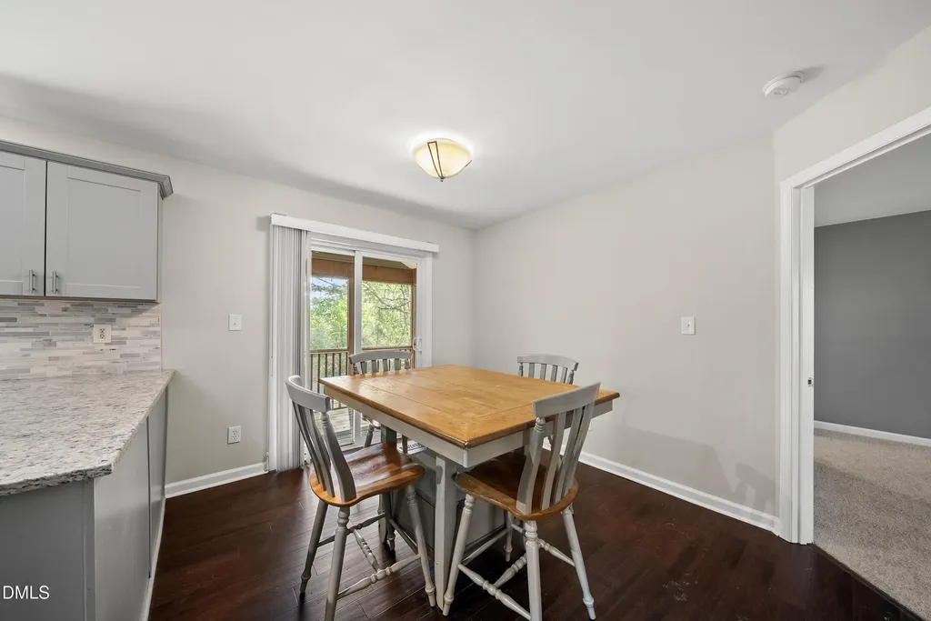8324 Bellingham Circle Raleigh NC 27615