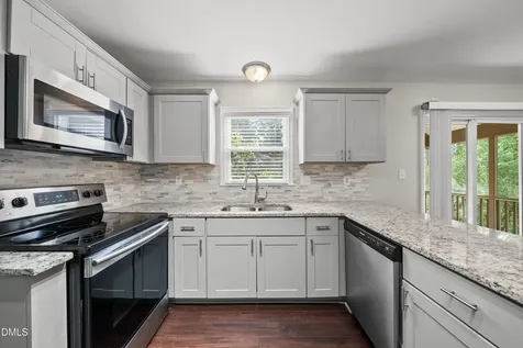 8324 Bellingham Circle Raleigh NC 27615