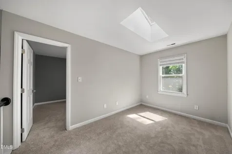 8324 Bellingham Circle Raleigh NC 27615