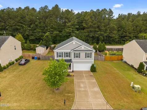 45 Crane Way Bunnlevel NC 28323