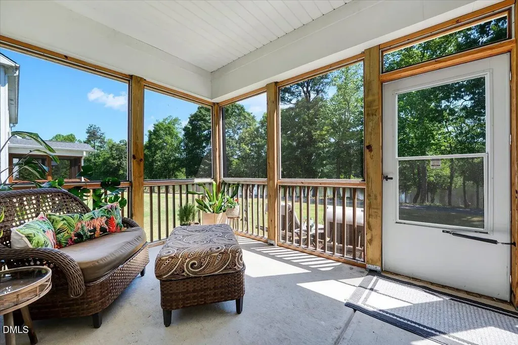 531 Glenville Lake Drive Fuquay Varina NC 27526